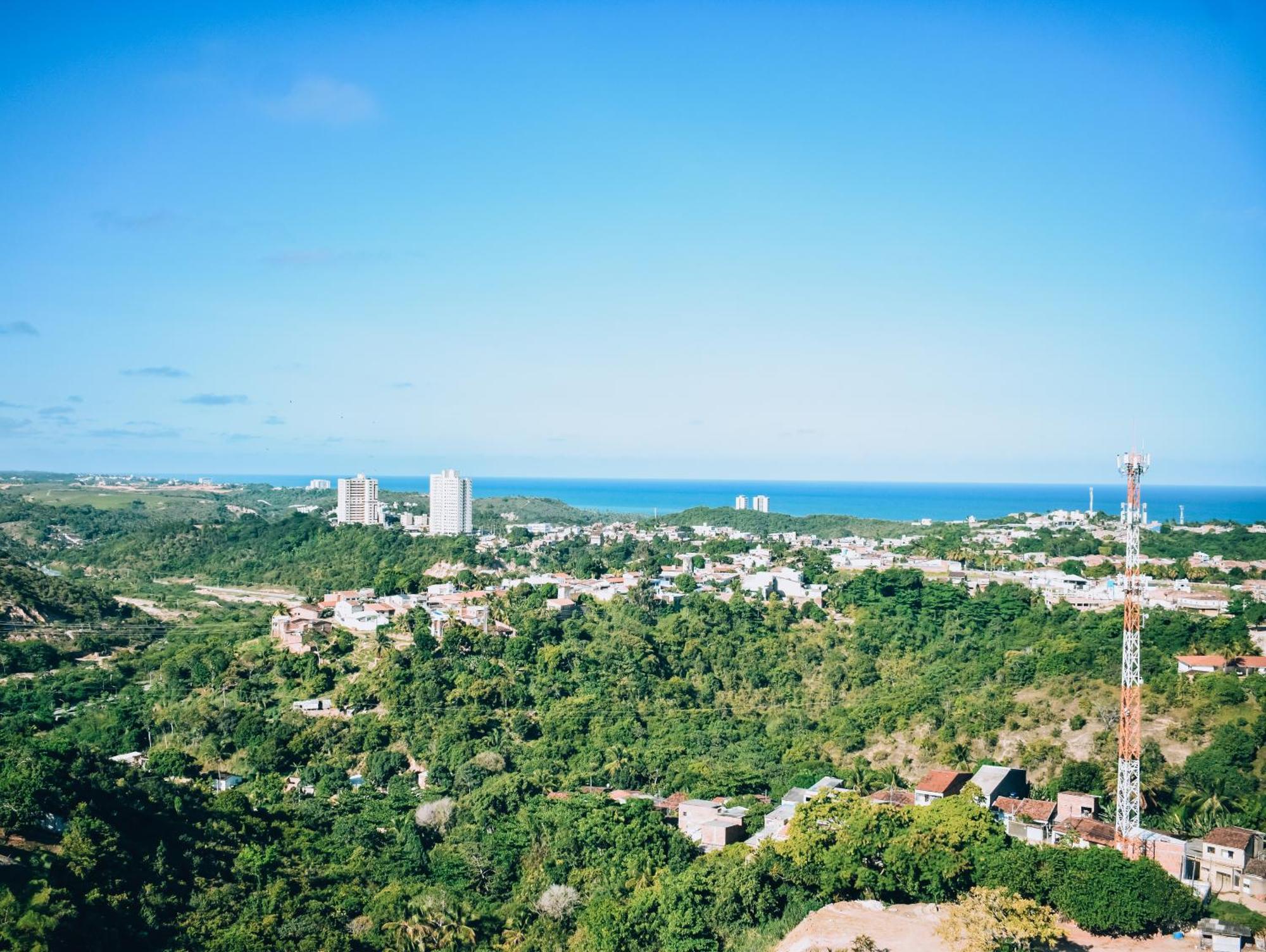 Ape Prox. Forum, Parque Shopping E Praias Do Litoral Norte *